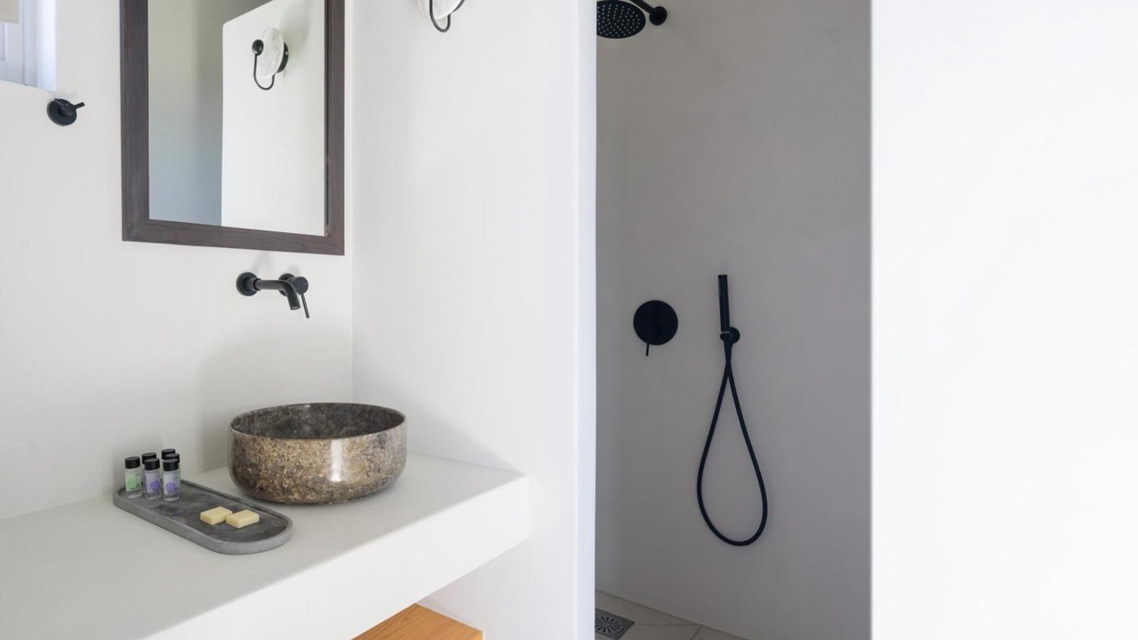 Photo of Bathroom in Ano Meria