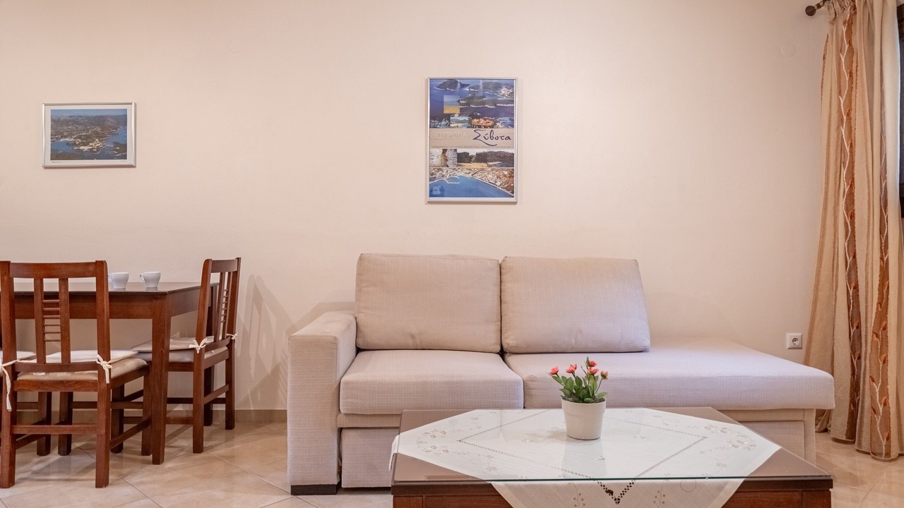 Photo of Livingroom in Sivota