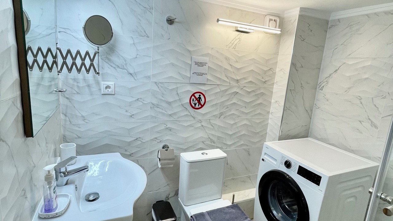 Photo of Bathroom in Thessaloniki City Centre