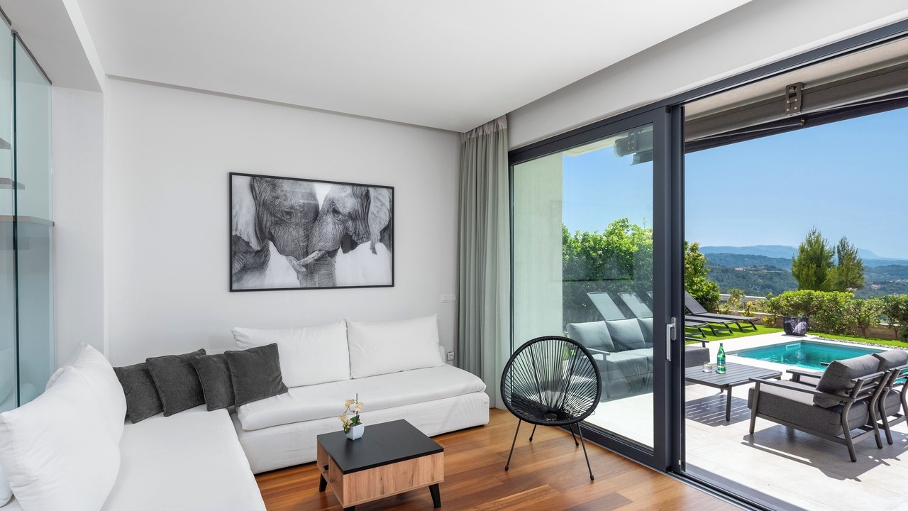Photo of Livingroom in Petaloudes