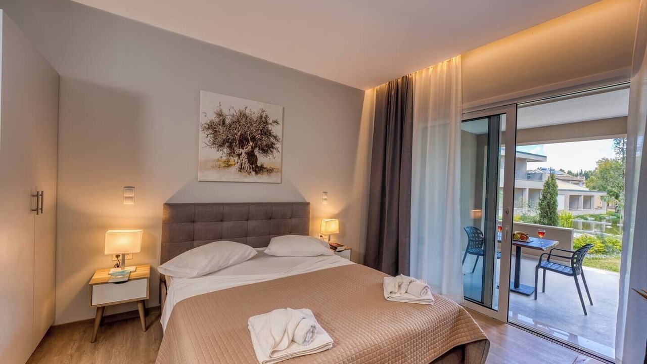 Photo of Bedroom in Alepou