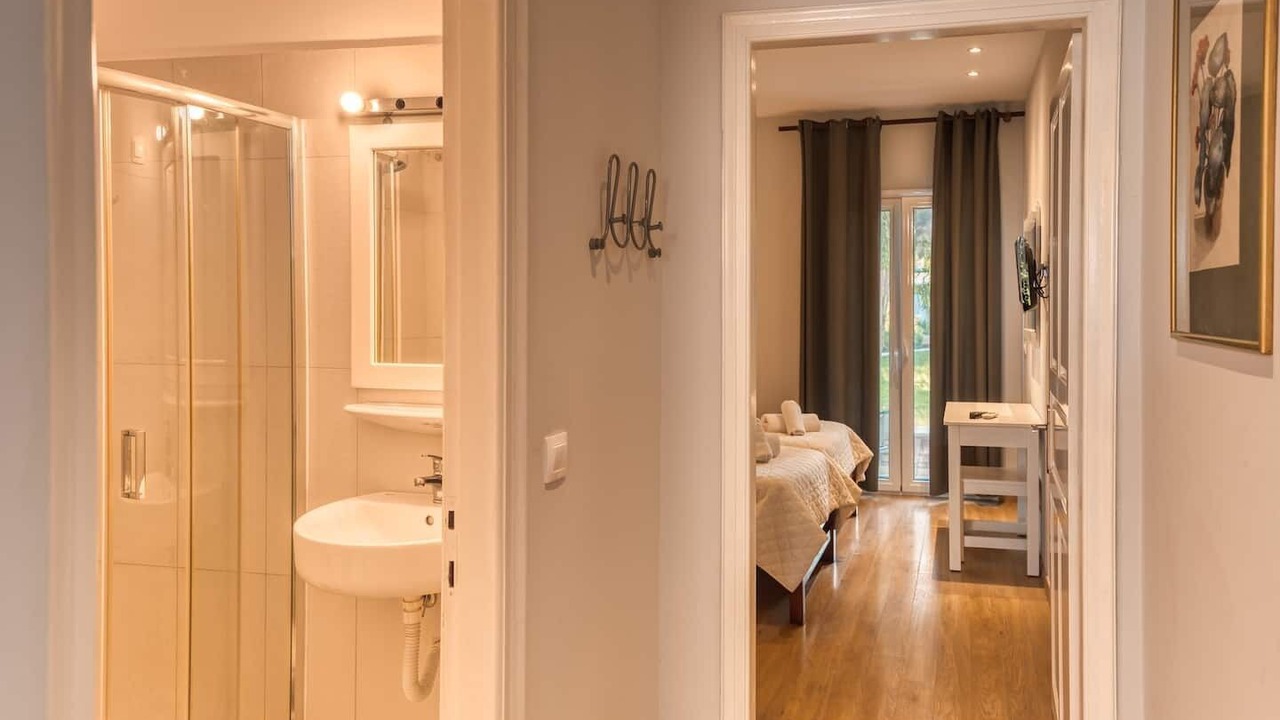 Photo of Bedroom in Alepou