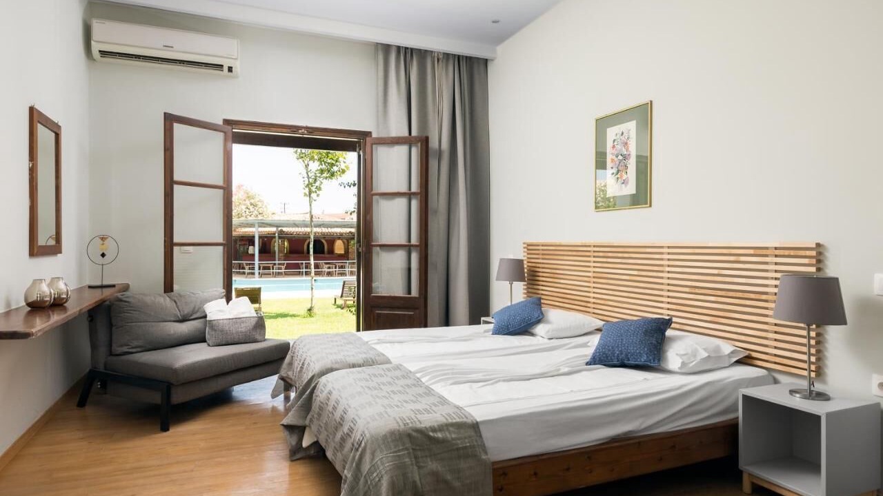 Photo of Bedroom in Alepou
