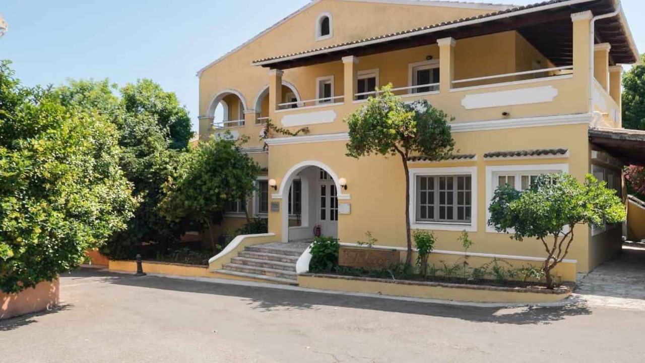 Photo of Outdoor in Alepou