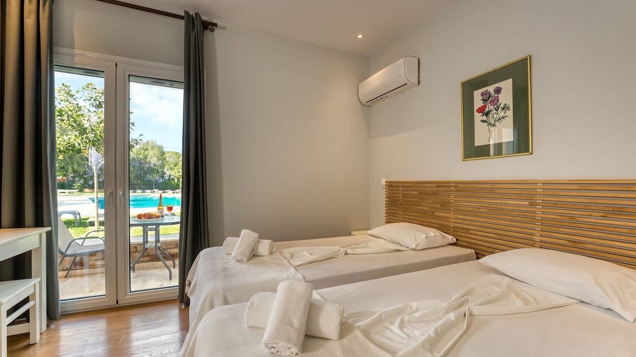 Photo of Bedroom in Alepou