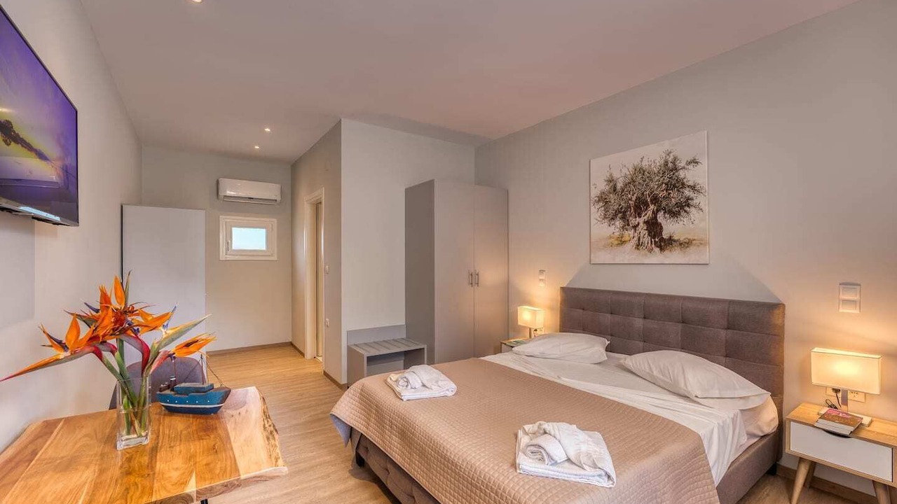 Photo of Bedroom in Alepou