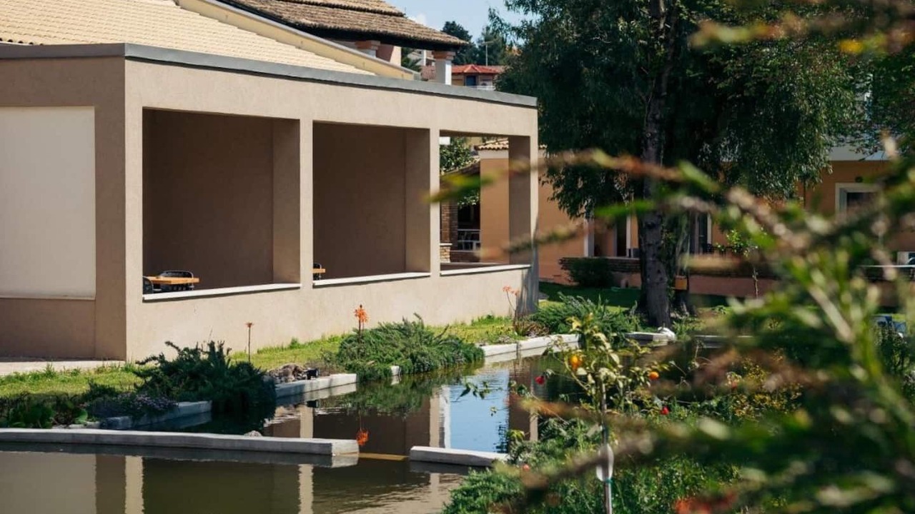 Photo of Outdoor in Alepou
