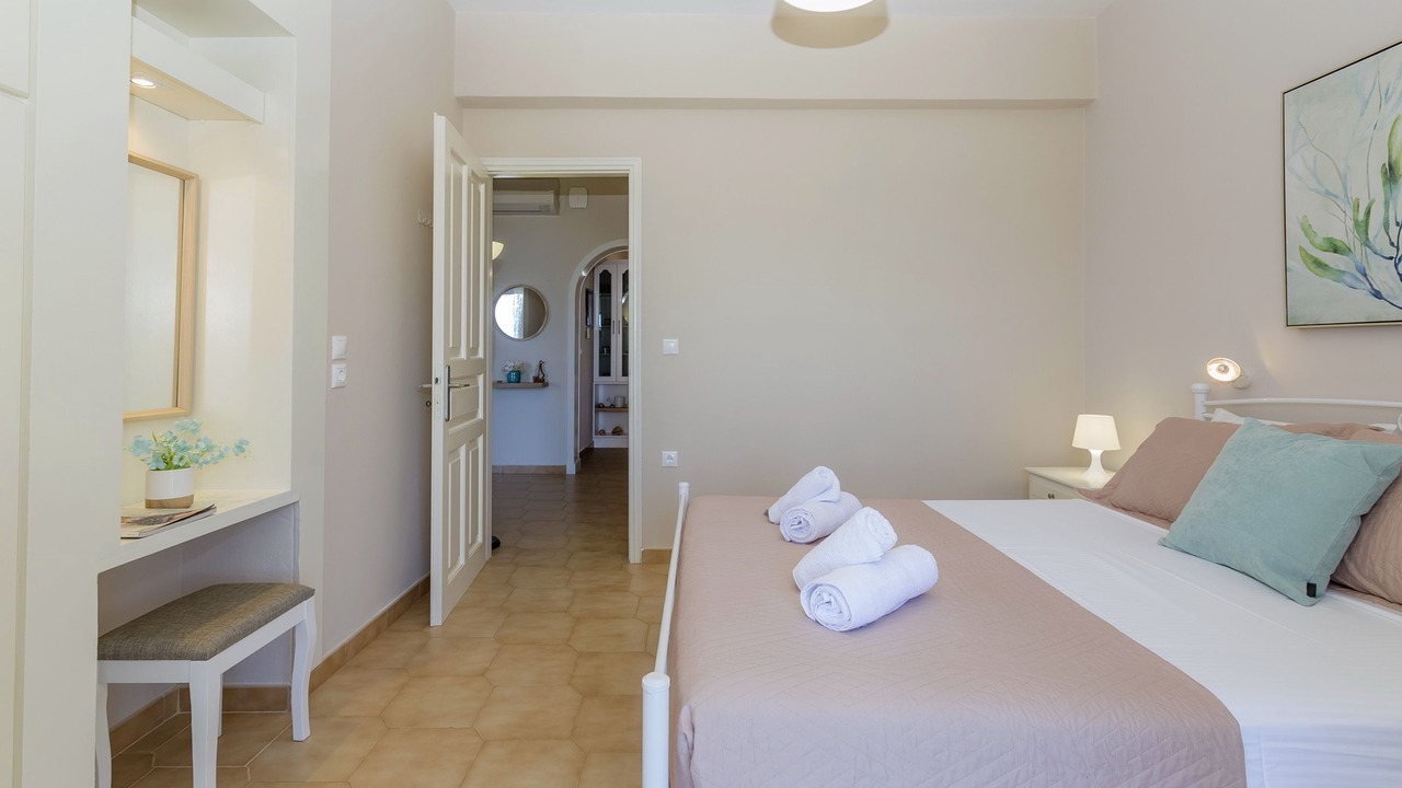 Photo of Bedroom in Apraos