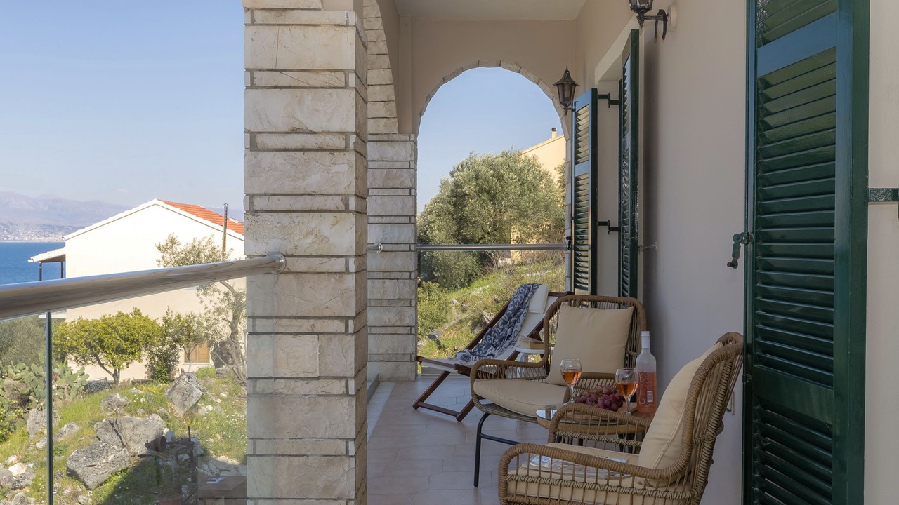 Photo of Outdoor in Apraos