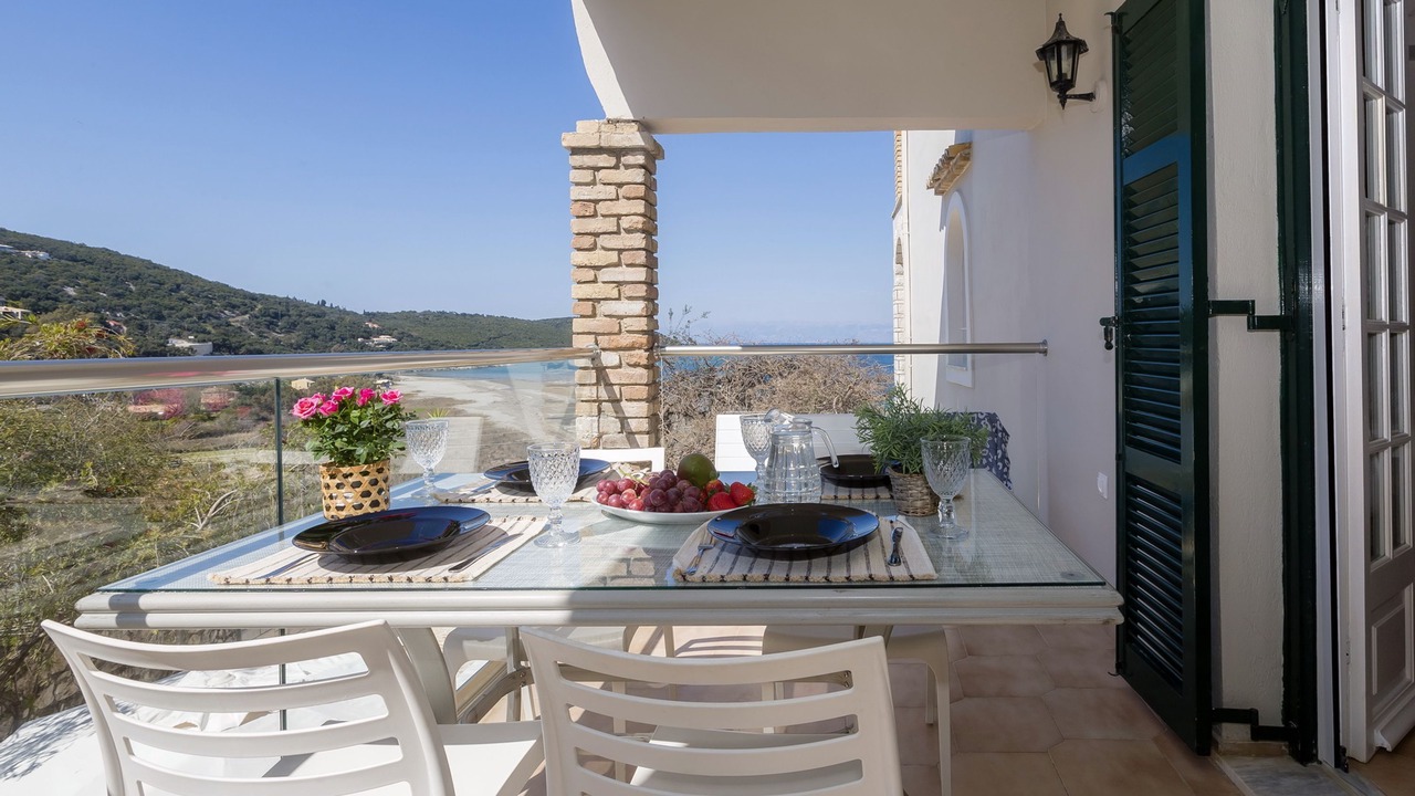Photo of Outdoor in Apraos