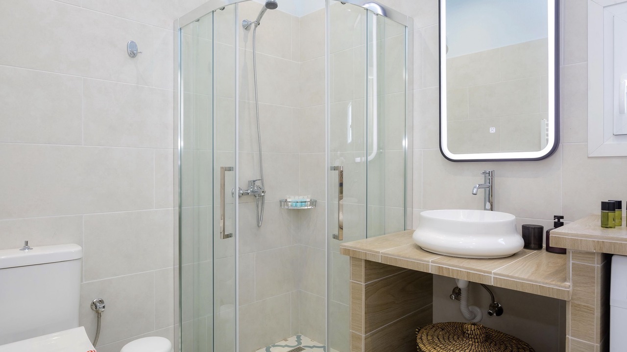 Photo of Bathroom in Apraos