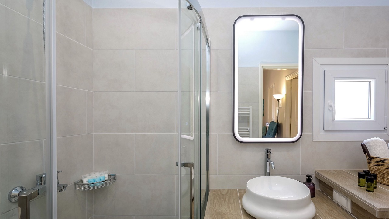 Photo of Bathroom in Apraos