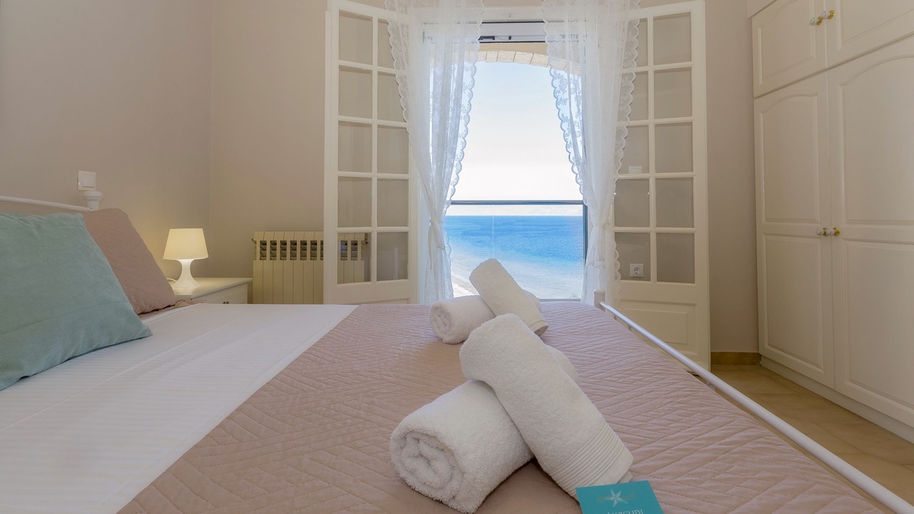 Photo of Bedroom in Apraos