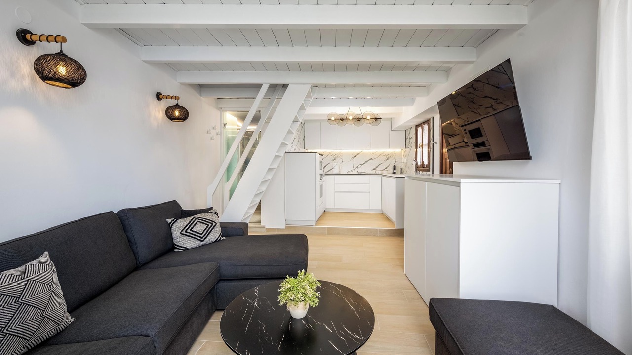 Photo of Livingroom in Symi