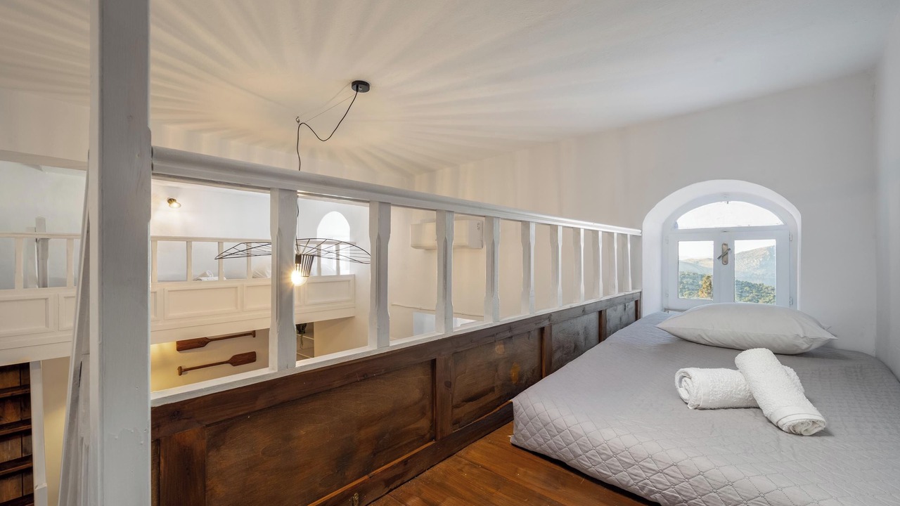 Photo of Bedroom in Symi
