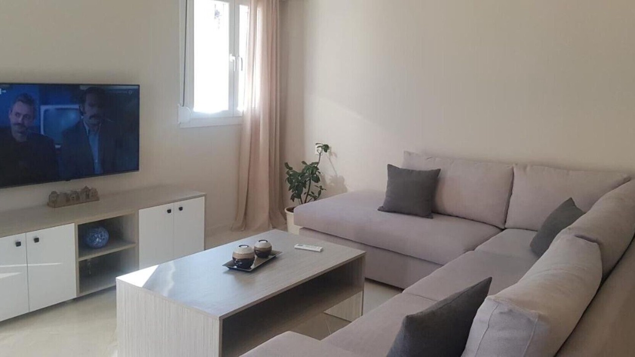 Photo of Livingroom in Melikia