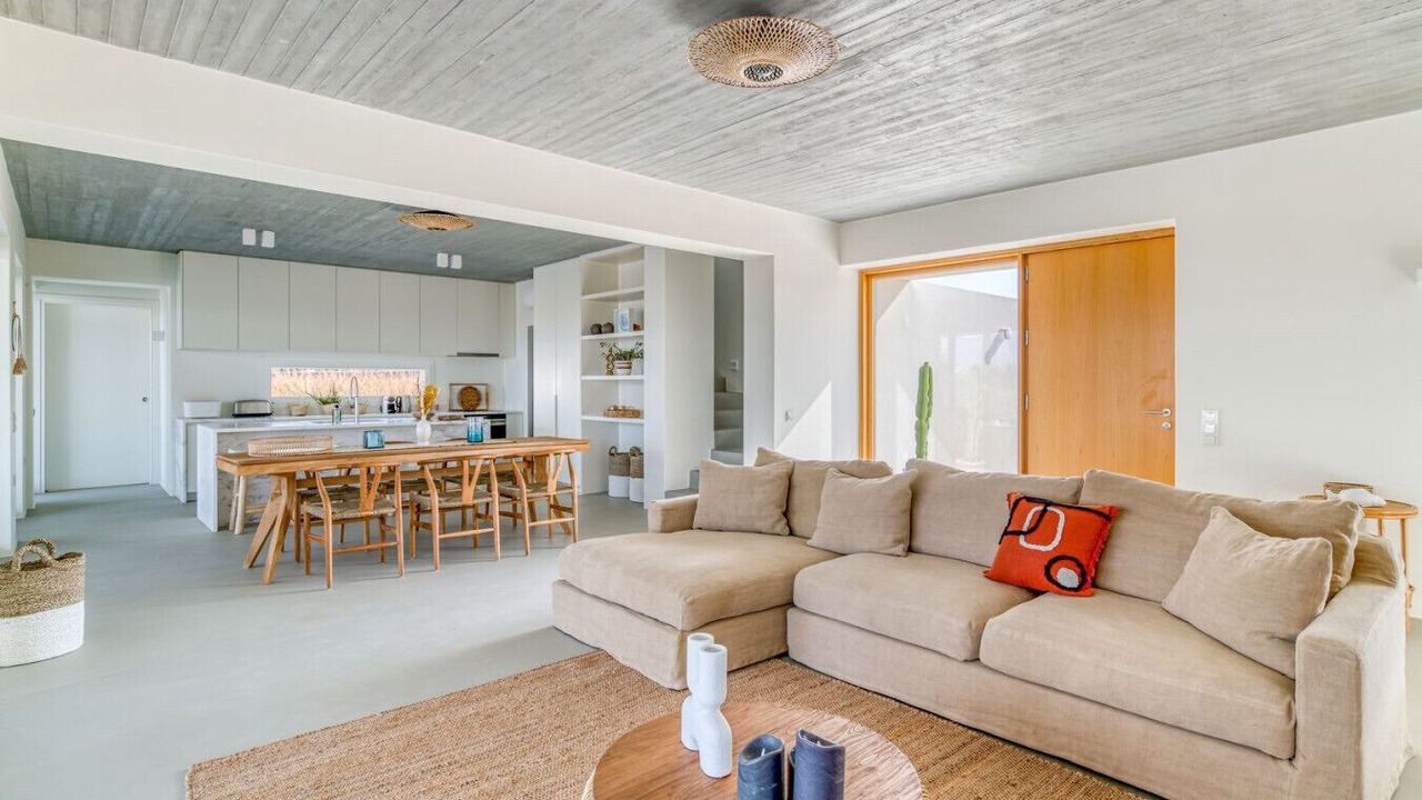 Photo of Livingroom in Paros