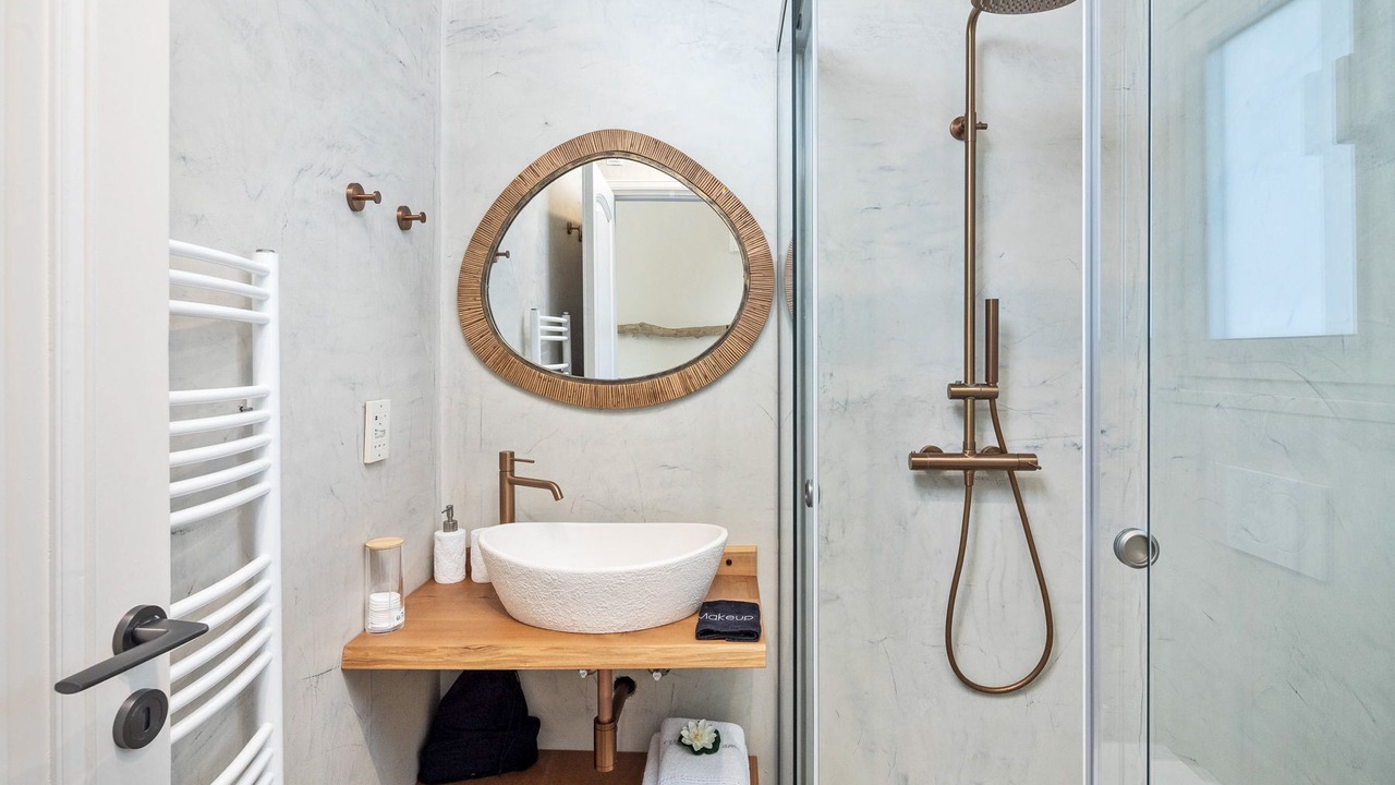 Photo of Bathroom in Kommeno