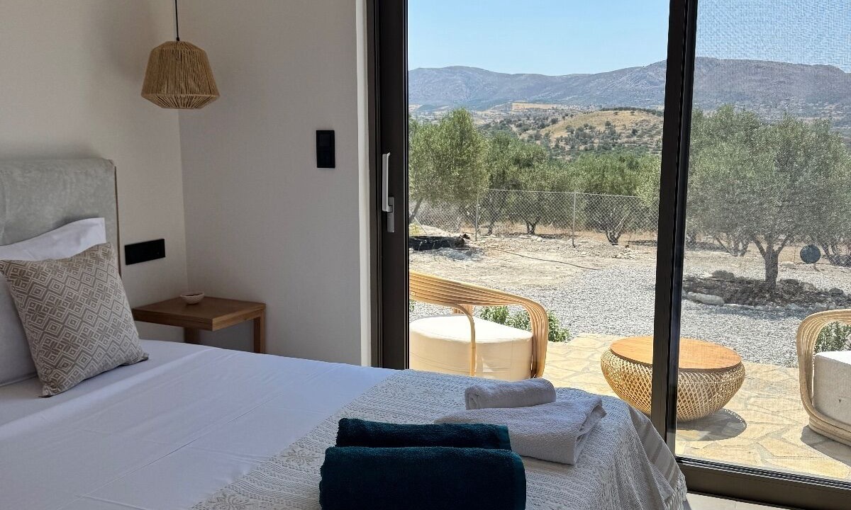 Photo of Bedroom in Pitsidia