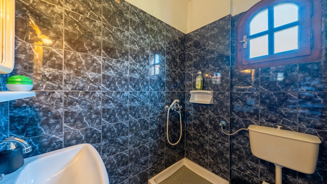 Photo of Bathroom in Lefkimmi