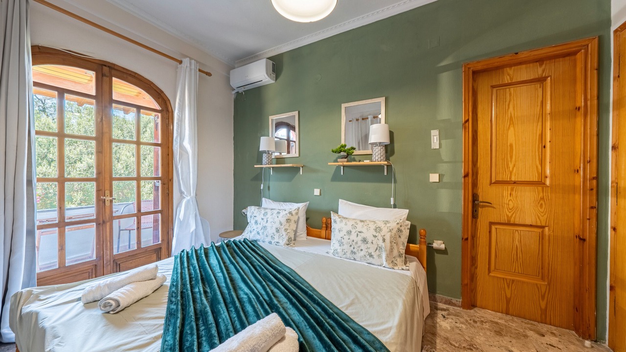 Photo of Bedroom in Lefkimmi