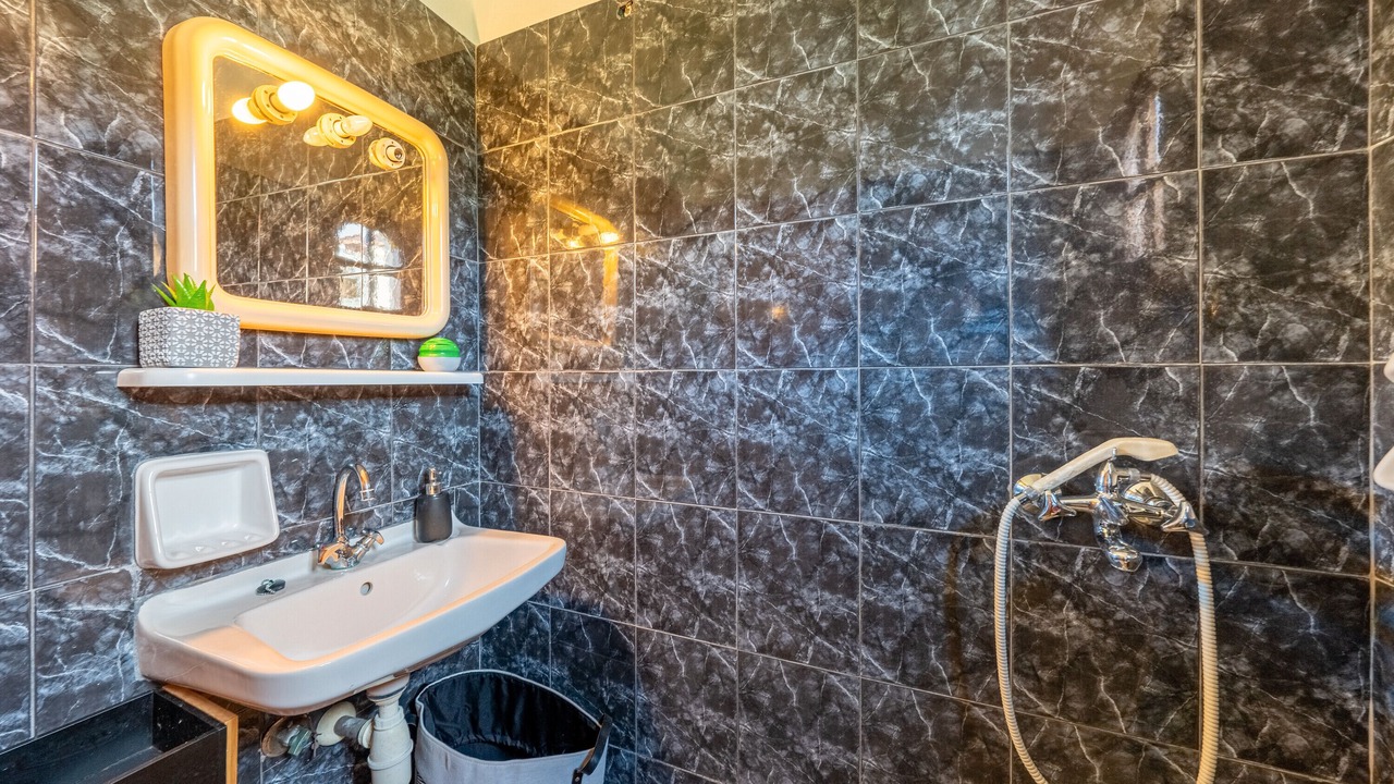 Photo of Bathroom in Lefkimmi