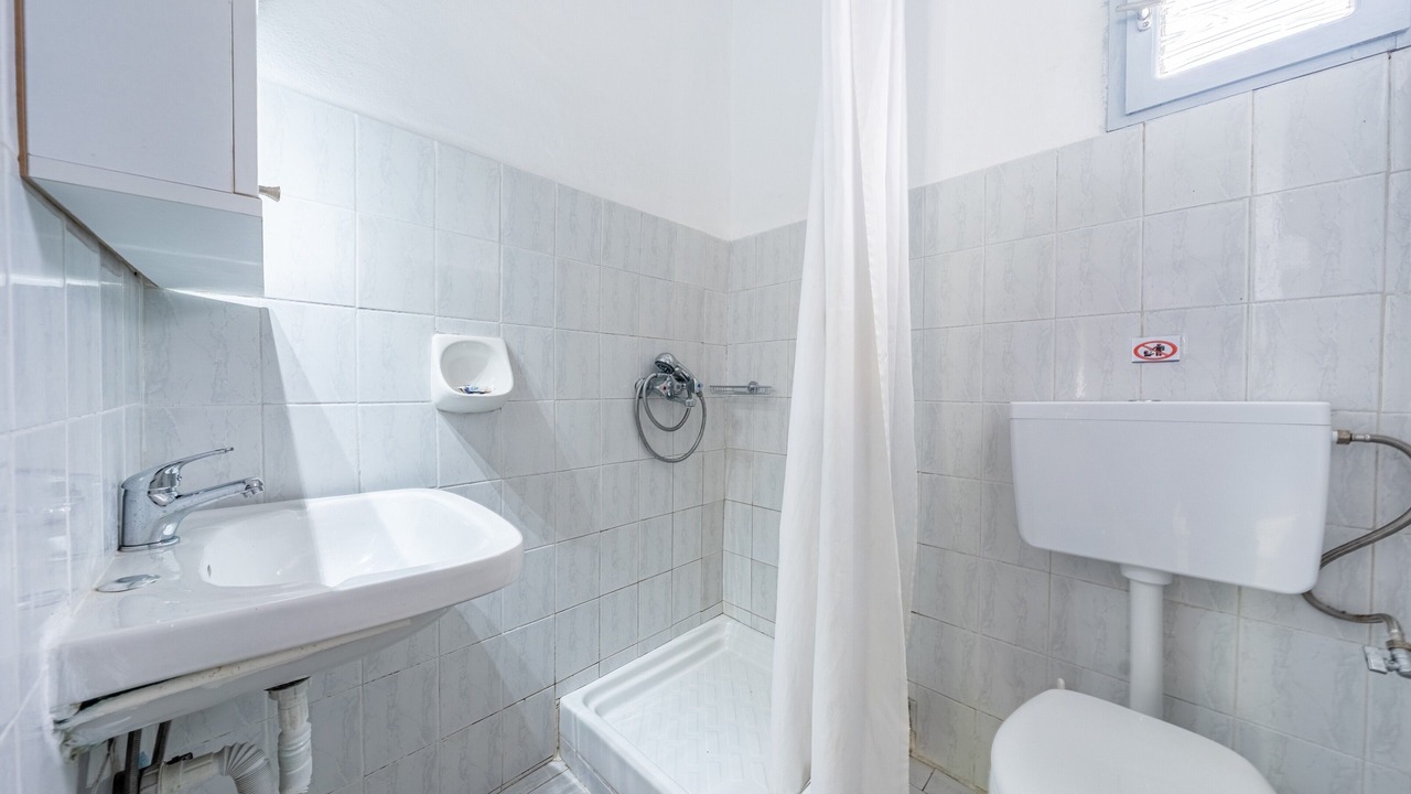 Photo of Bathroom in Marathias