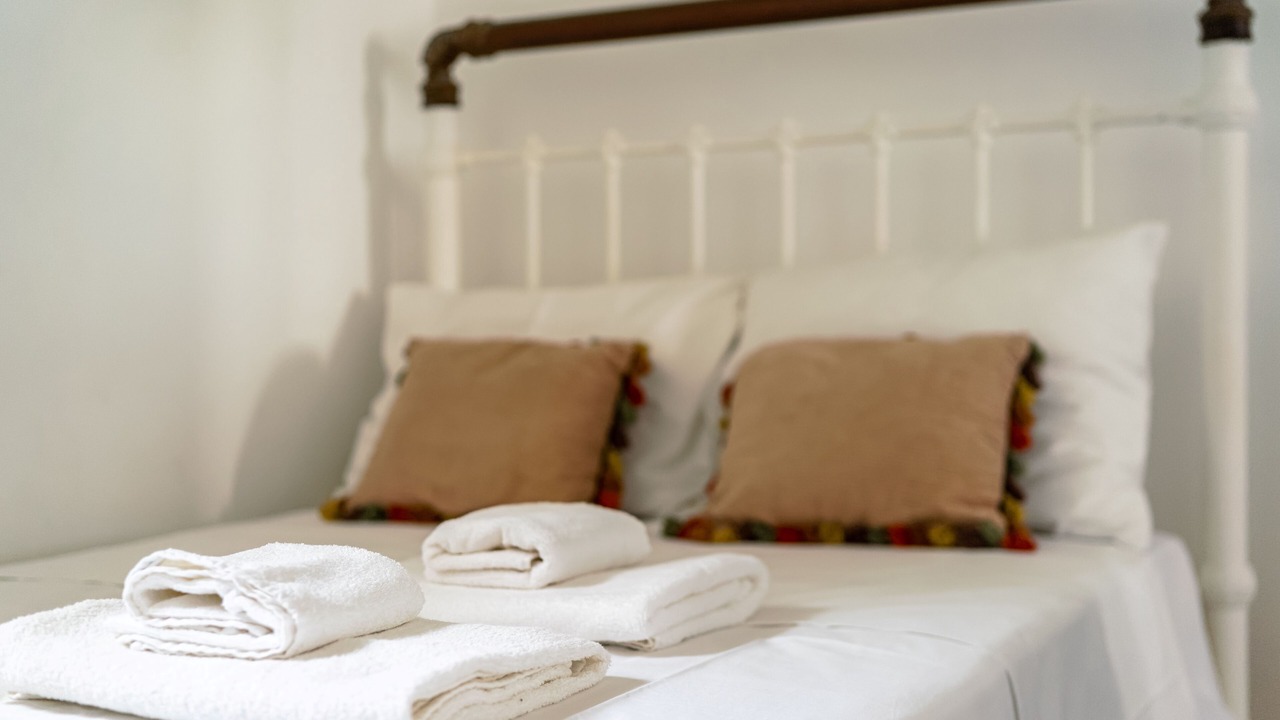Photo of Bedroom in Folegandros Town