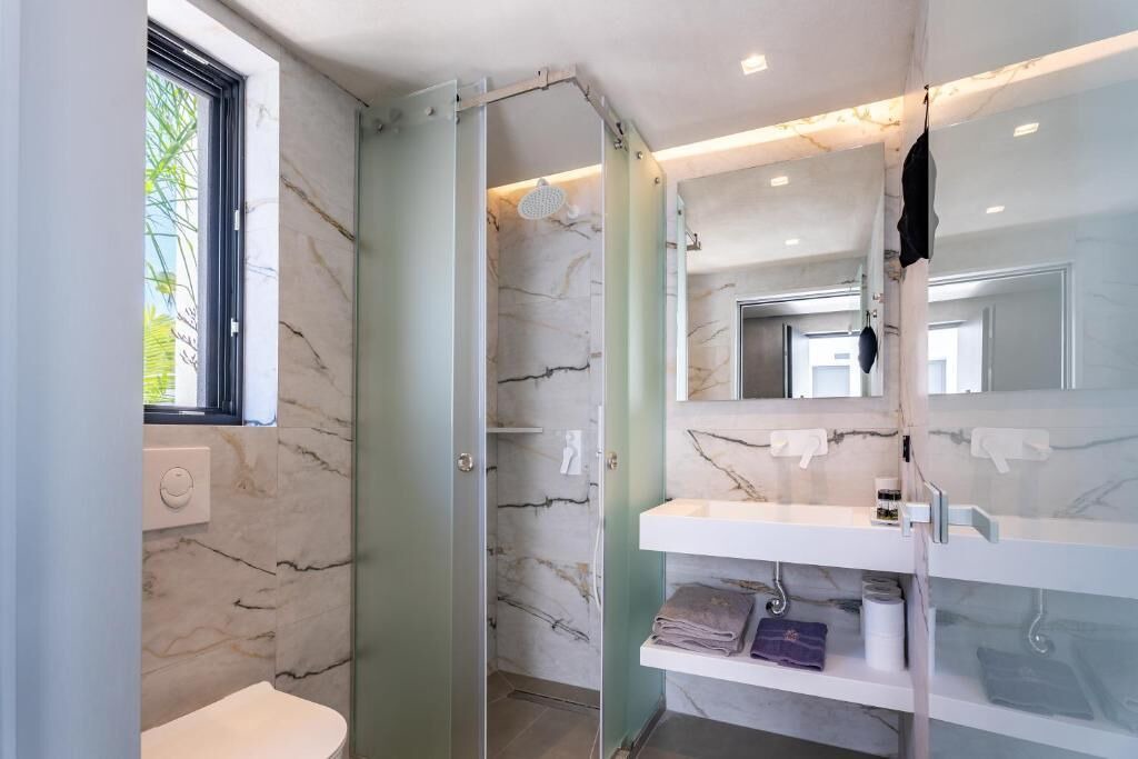 Photo of Bathroom in Kallithea