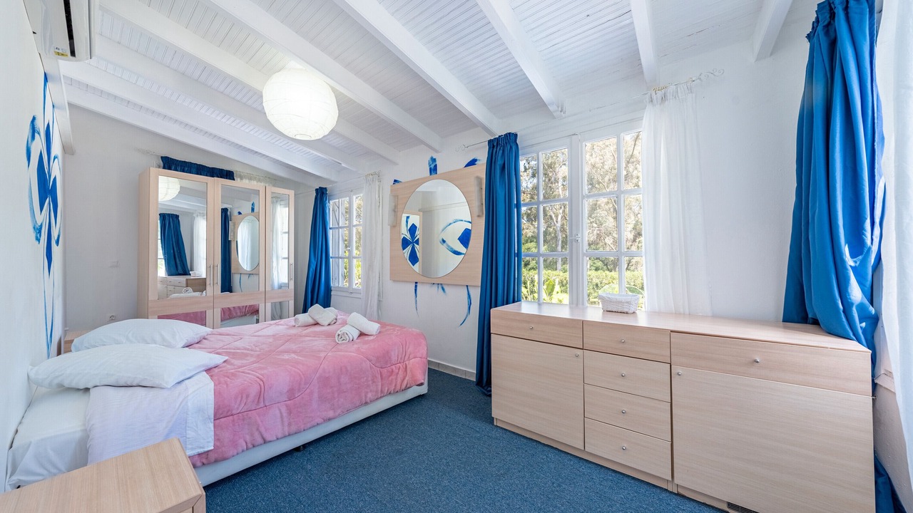 Photo of Bedroom in Limni