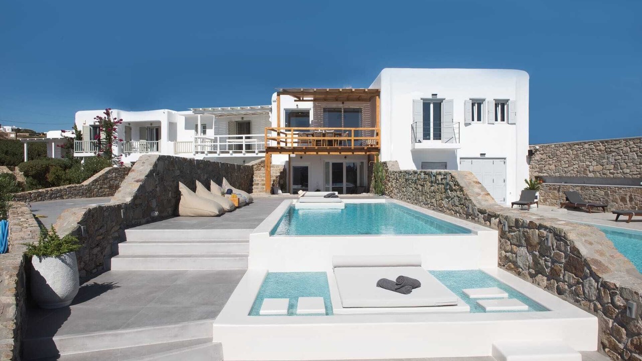 Photo of Outdoor in Elia