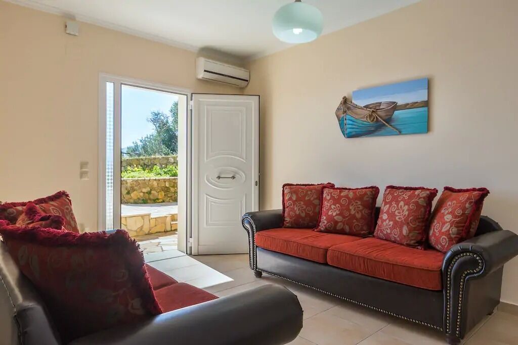Photo of Livingroom in Perama