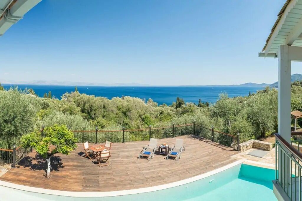 Photo of Patio Balcony in Perama