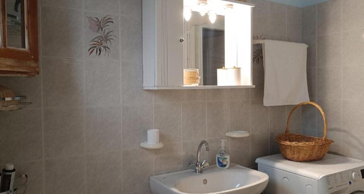 Photo of Bathroom in Petriti
