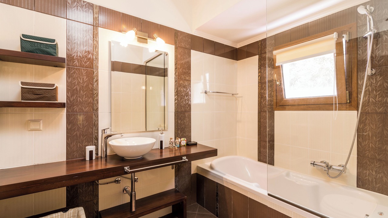 Photo of Bathroom in Pirgi
