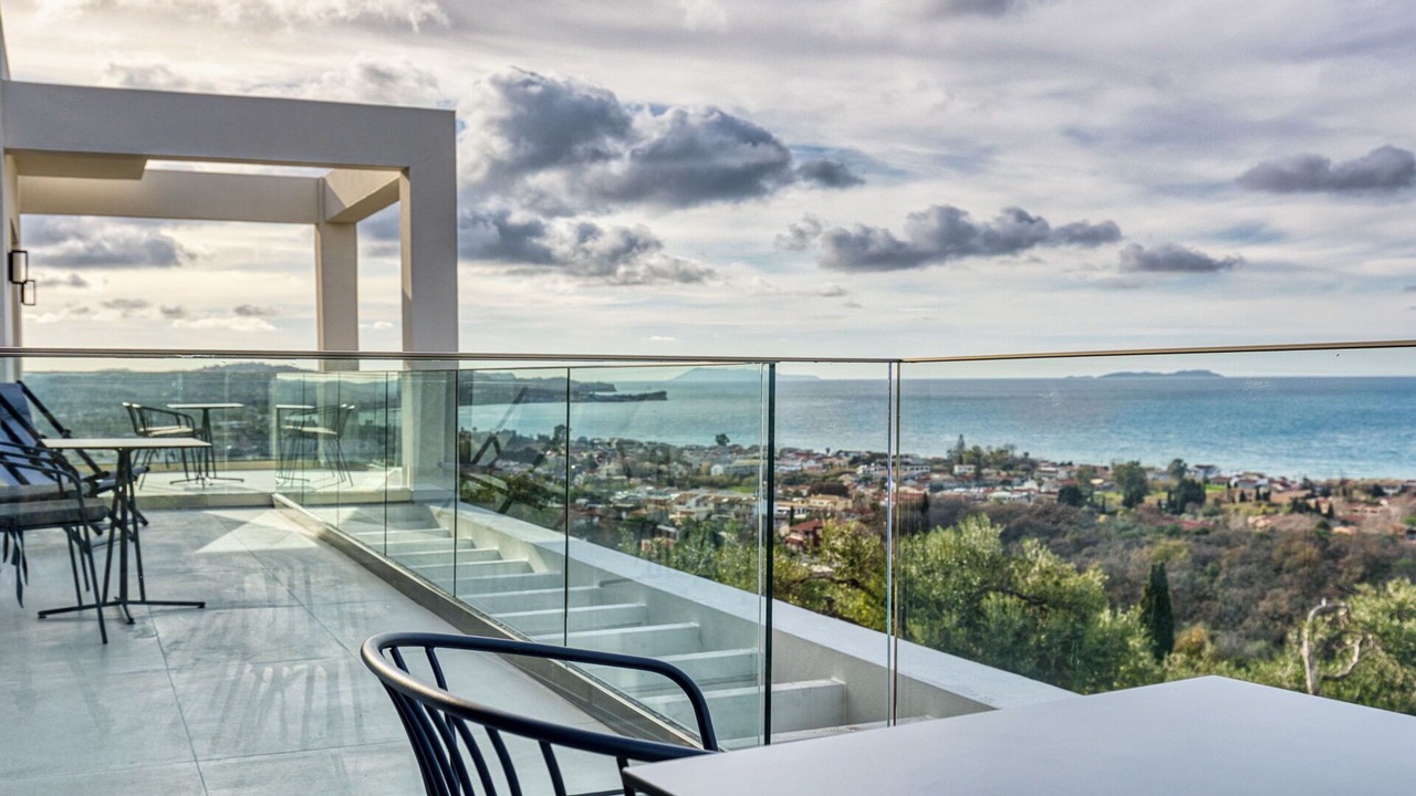 Photo of Patio Balcony in Acharavi