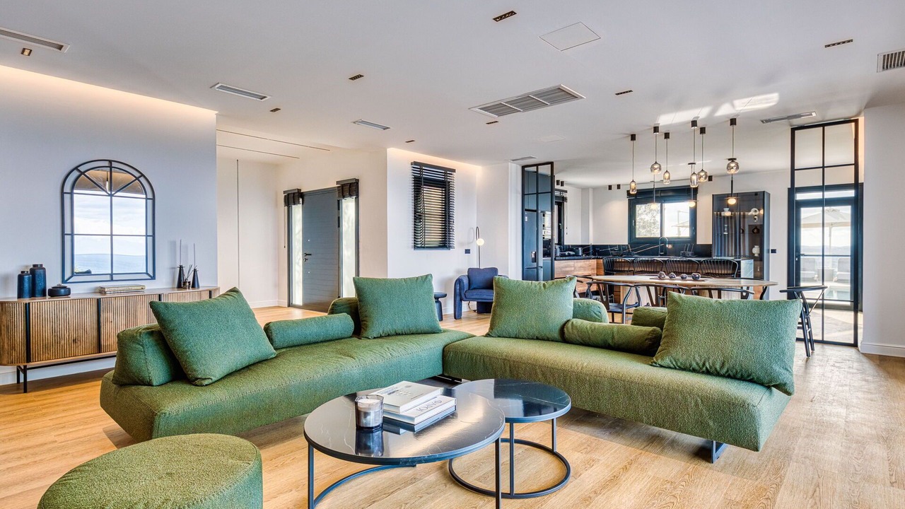 Photo of Livingroom in Acharavi