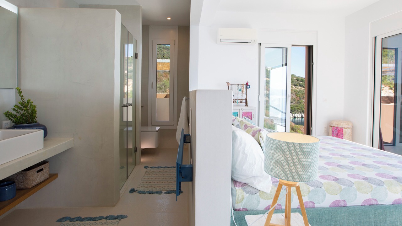Photo of Bedroom in Evgiros
