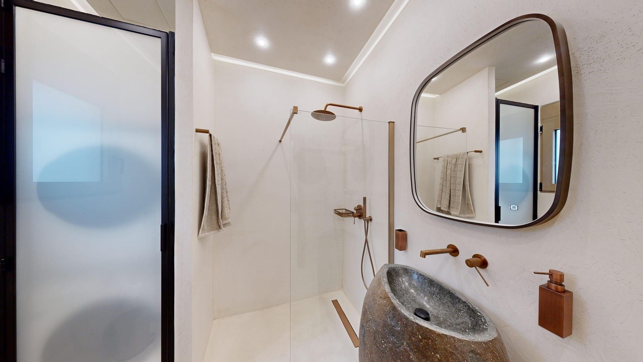 Photo of Bathroom in Malia