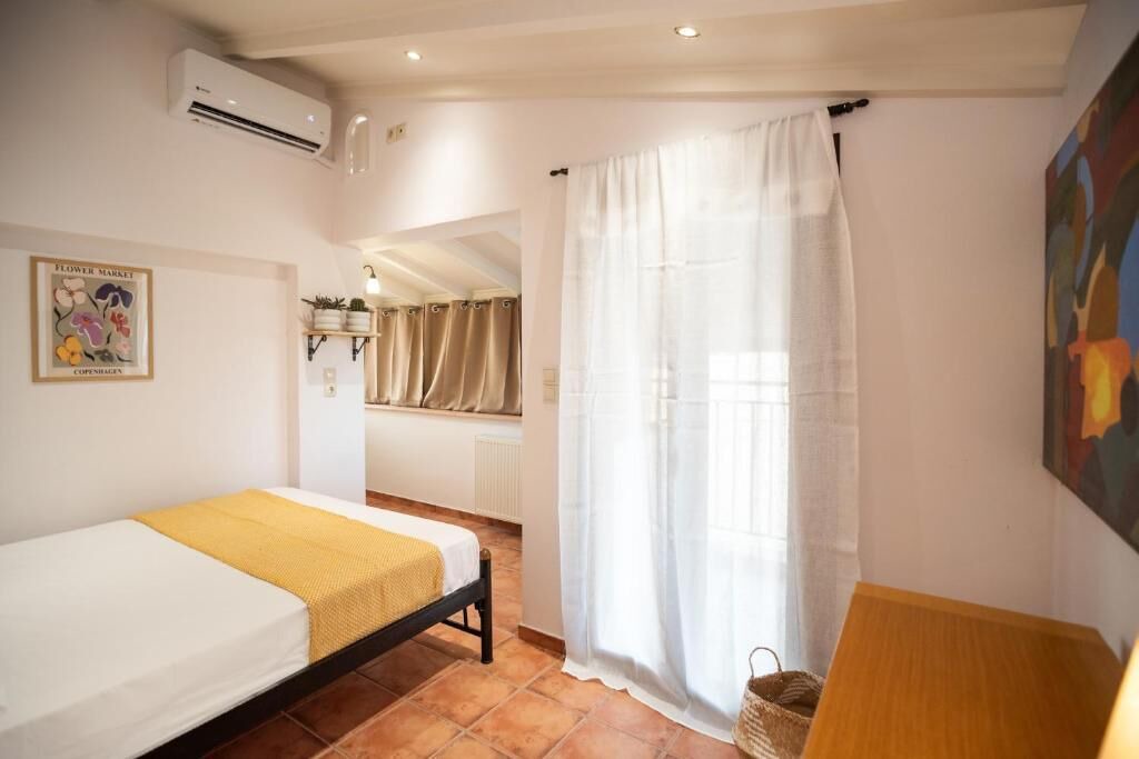 Photo of Bedroom in Molos