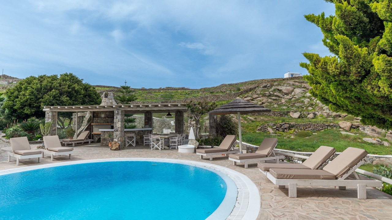 Photo of Outdoor in Kanalia
