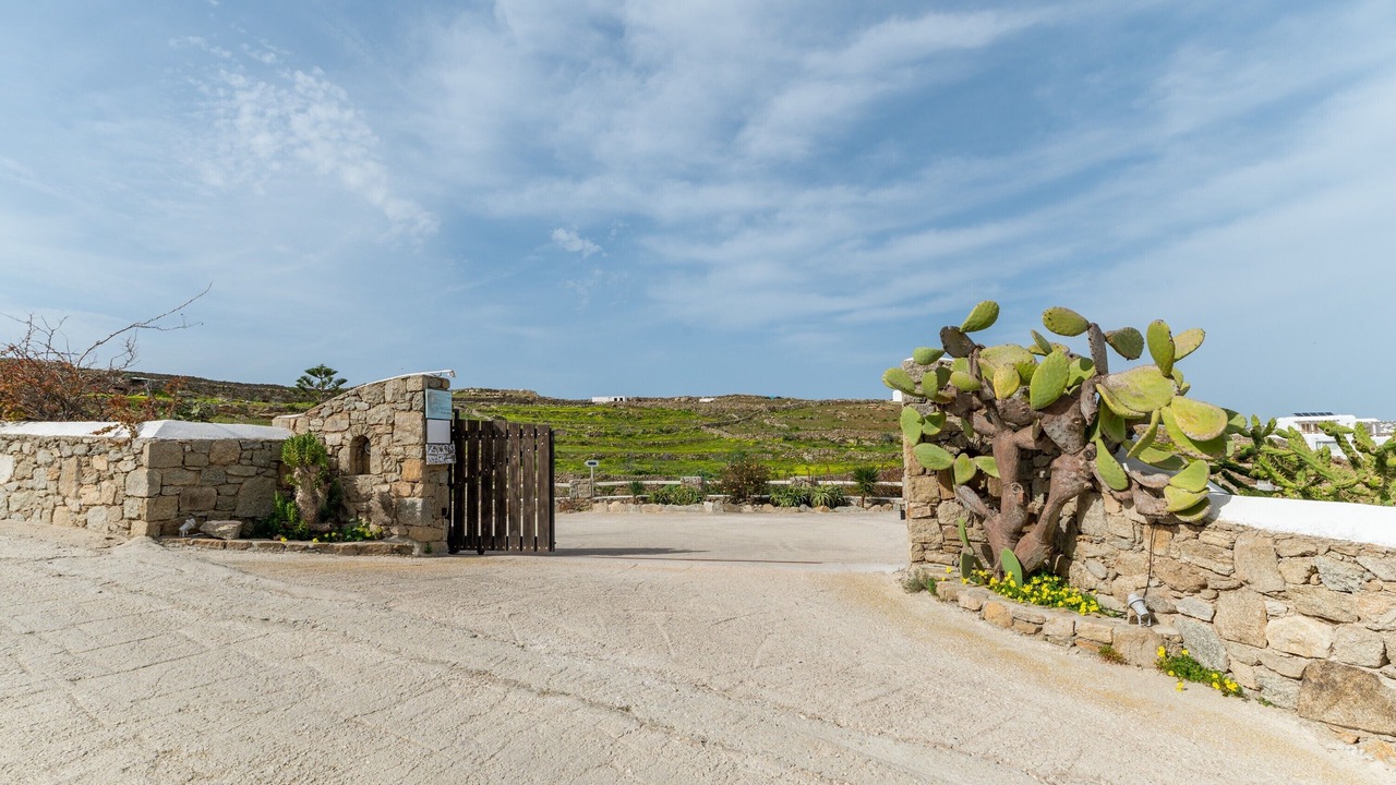 Photo of Outdoor in Kanalia
