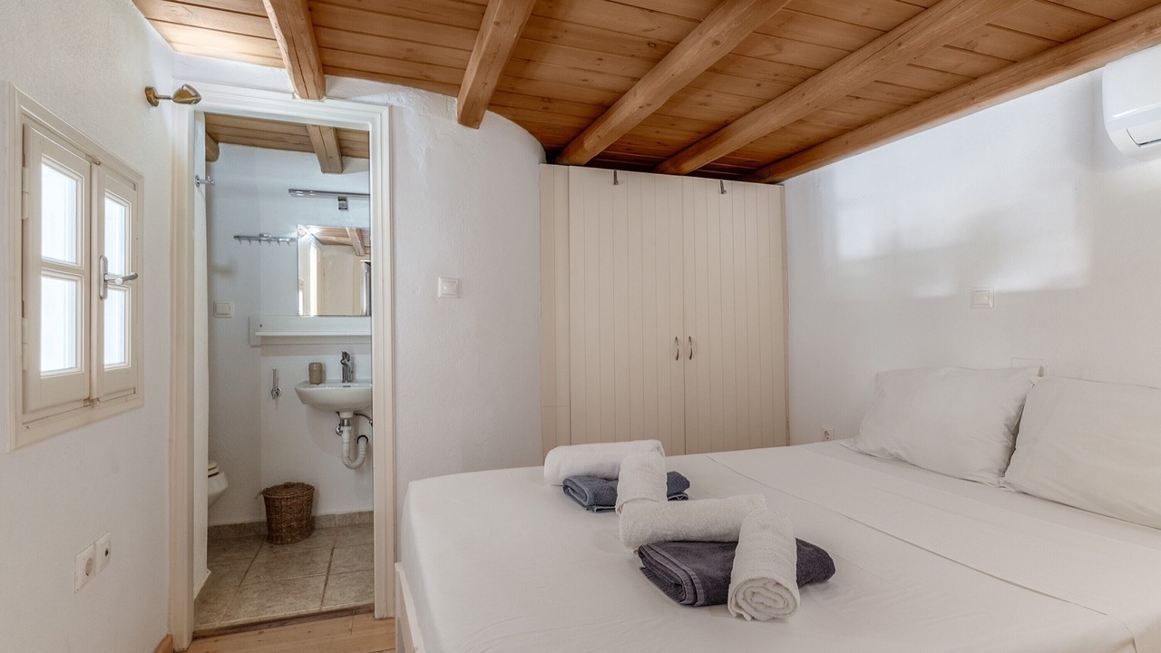 Photo of Bedroom in Kanalia