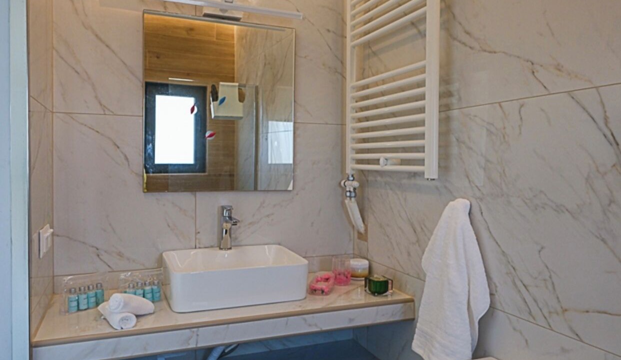 Photo of Bathroom in Kato Galatas