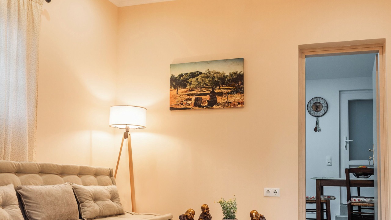 Photo of Livingroom in Melikia