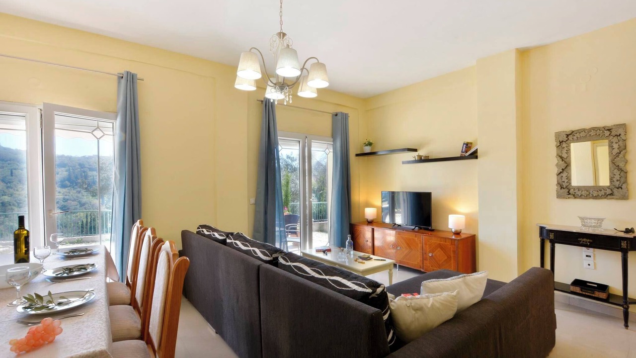 Photo of Livingroom in Makrata
