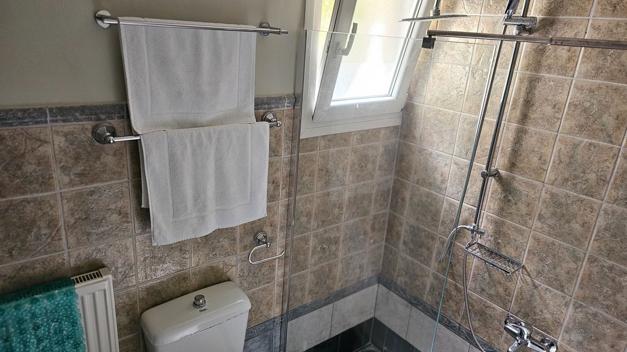 Photo of Bathroom in Agios Georgios
