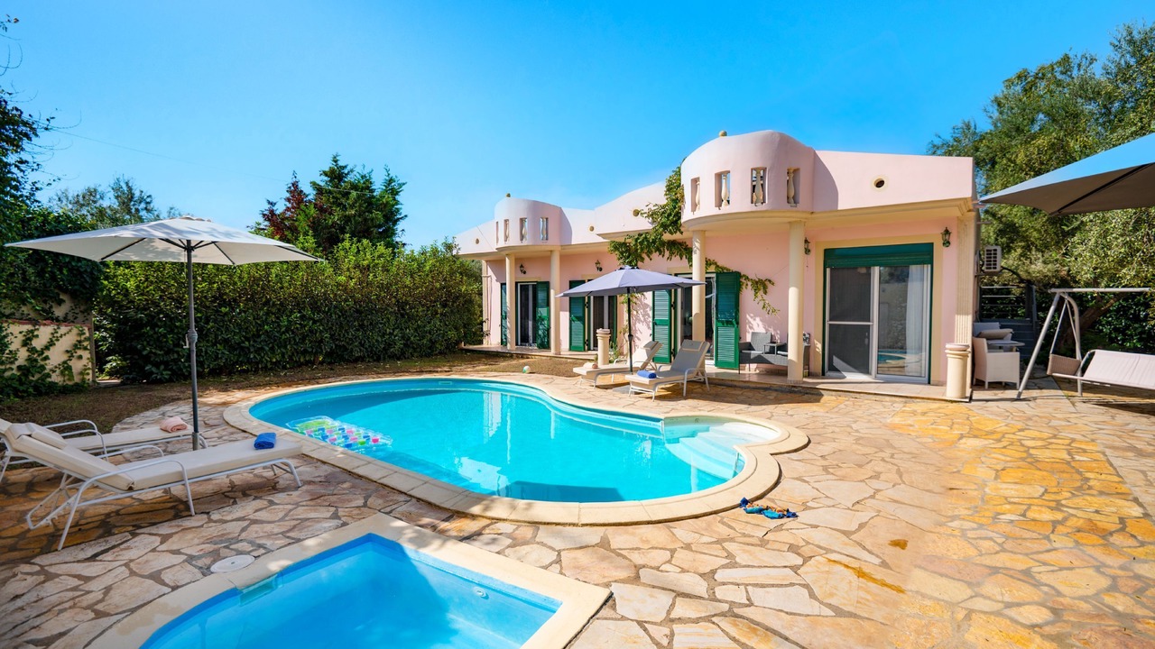 Photo of Outdoor in Chalikounas