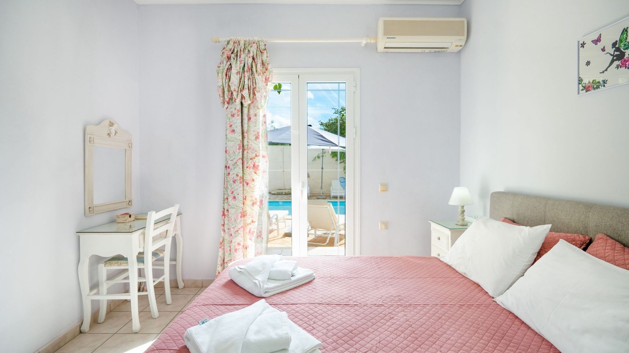 Photo of Bedroom in Chalikounas