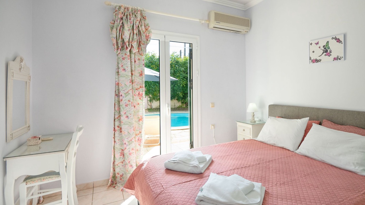 Photo of Bedroom in Chalikounas